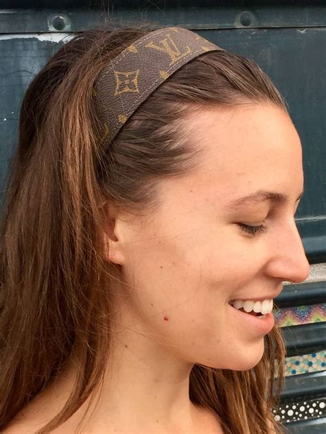 Louis Vuitton Headband F/S • • • • • • • 